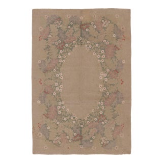 Antique 20th Century Hooked Rug in Taupe With Garden Wreath Design - Rug & Kilim For Sale