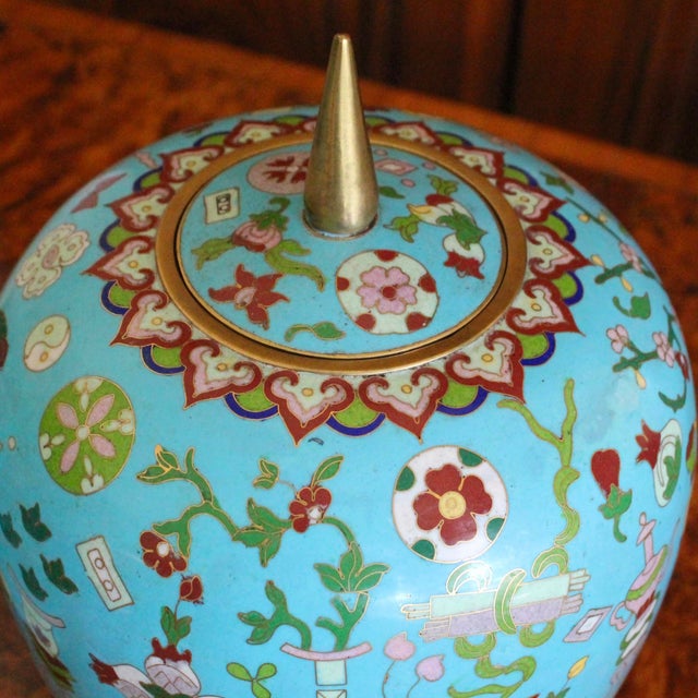 Pair Chinese Export Turquoise Cloisonneé Lidded Jars For Sale - Image 10 of 14