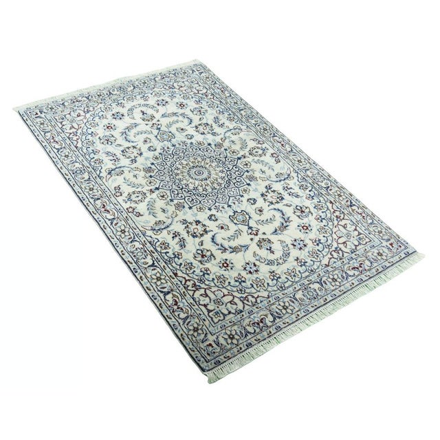 Middle Eastern Hand-Knotted Rug For Sale - Image 13 of 13