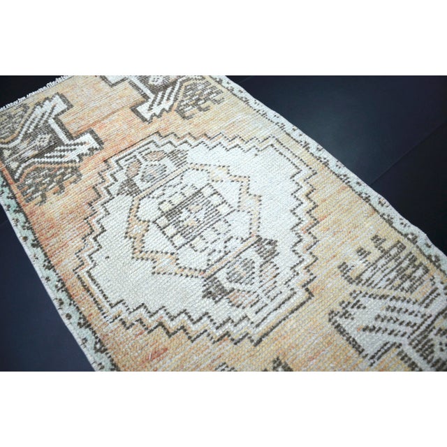 1960s Vintage Turkish Orange Small Rug For Sale - Image 5 of 6