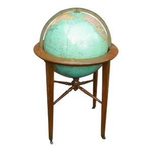 Mid 20th Century Kittinger Illuminated Reploge World Globe on Mahogany Stand