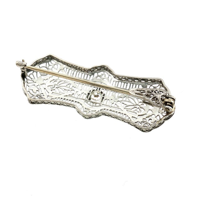 Early 20th Century 1930's Platinum and 14k White Gold Diamond Filigree Pin/ Pendant For Sale - Image 5 of 6