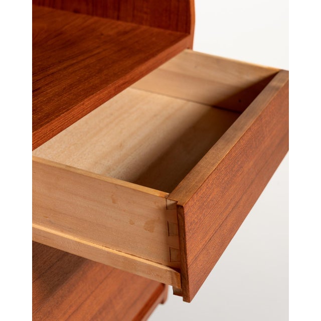Brown Teak Bookcase with Pull-Out Desk, Sweden, 1950s For Sale - Image 8 of 14
