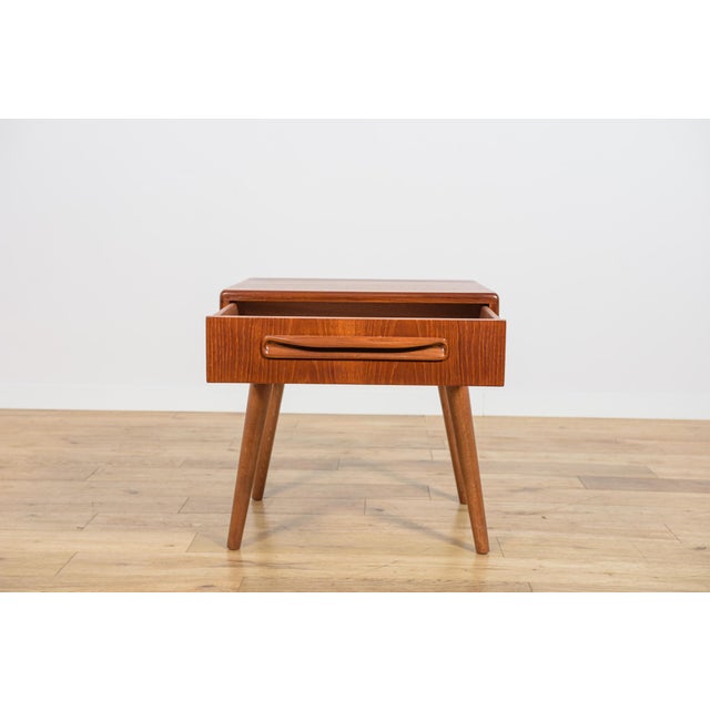 Mid-Century Nightstands by Victor Wilkins for G-Plan, United Kingdom, 1960s, Set of 2 For Sale - Image 9 of 18