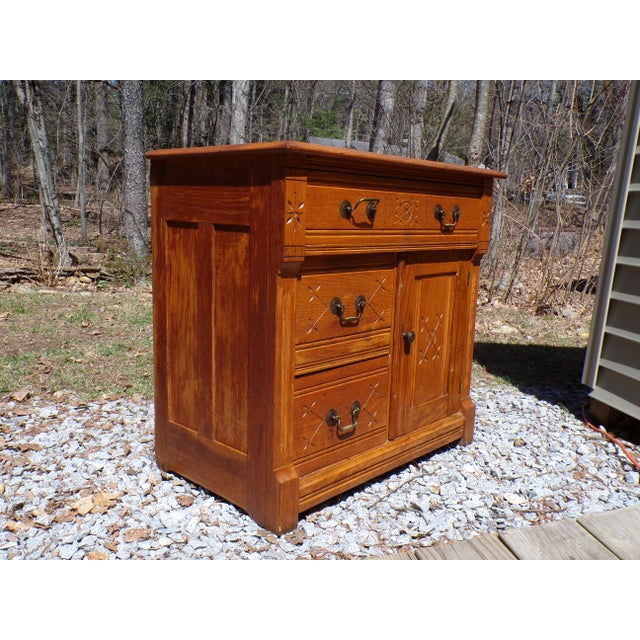 Antique Oak Chest Commode Washstand Dry Sink Country Farmhouse Cabinet For Sale In Boston - Image 6 of 17