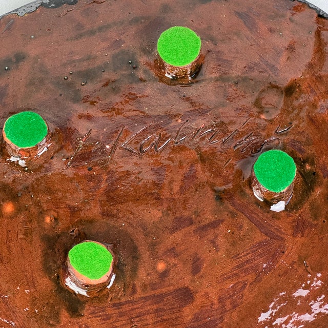 Canary Yellow Vintage 1980s Signed Decorative Footed Ceramic Art Plate, Memphis Inspired For Sale - Image 8 of 10