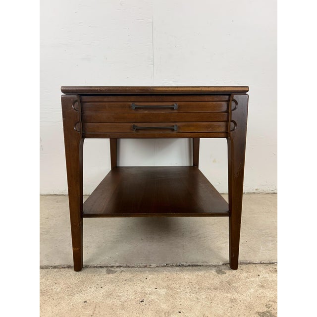 Mersman Mid Century Modern End Table With One Drawer by Mersman For Sale - Image 4 of 12