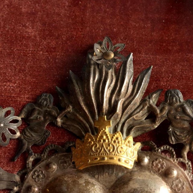 Metal Sacred Heart in Silver Ex Voto For Sale - Image 7 of 11