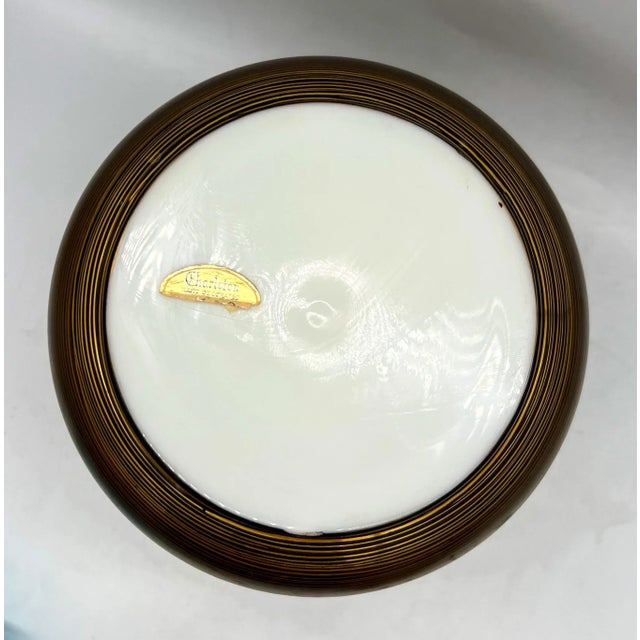 Gold Vintage Oversized Gold Ceramic Vase With Leaf and Vine Motif – Hollywood Regency / Organic Luxe For Sale - Image 8 of 11