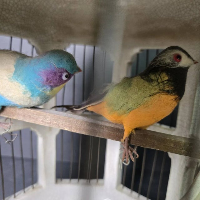 Mid 20th Century Vintage 18" Italian Majolica Pagoda Birdcage With Birds – Crackle Glaze Florals For Sale - Image 5 of 14