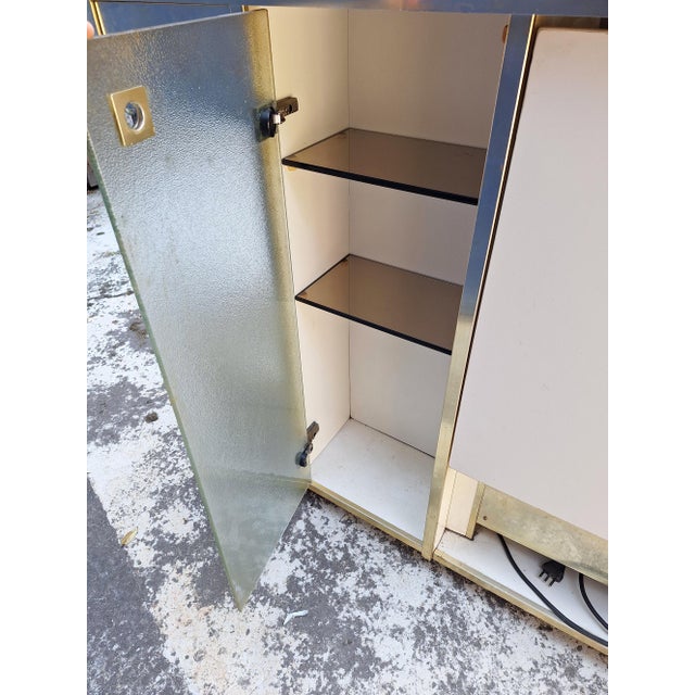 Bar Cabinet in Wood, Brass and Mirrored Glass from Stilglass Donati, Italy, 1970s For Sale - Image 12 of 18