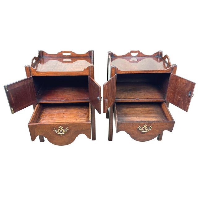 Antique Georgian Mahogany Nightstands, 1770, Set of 2 For Sale - Image 4 of 14