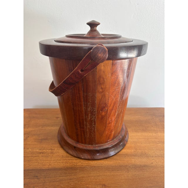 Late 20th Century Bench Made Wooden Ice Bucket With Leather Handle For Sale - Image 4 of 7