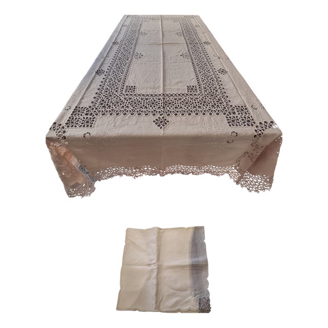 Hand-Tapped Linen Tablecloth with 12 Napkins, 1950s, Set of 13 For Sale
