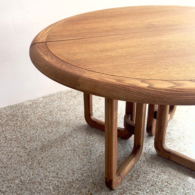 Round Mid-Century Danish Style Warm Wood Dining Table For Sale In Miami - Image 6 of 14