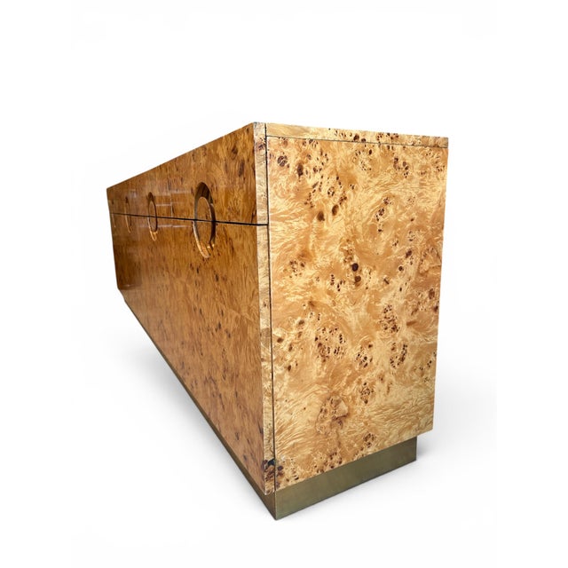 Large Italian Sideboard in Burl Wood and Brass, 1970s For Sale - Image 6 of 10