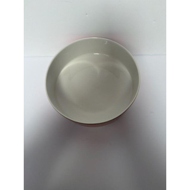 Villeroy & Boch Siena Vitro-Porcelaine 9-Inch Round Vegetable Serving Bowl. Features a beautiful terracotta-toned marble...