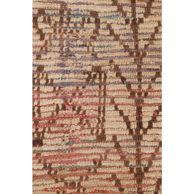 Moroccan Vintage Moroccan Rug With Beige-Brown Geometric Patterns - Rug & Kilim For Sale - Image 3 of 7