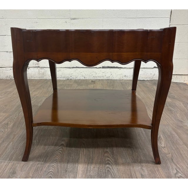 Vintage Townsend Mfg. Co. Tooled Leather Top Mahogany End Table For Sale - Image 16 of 18