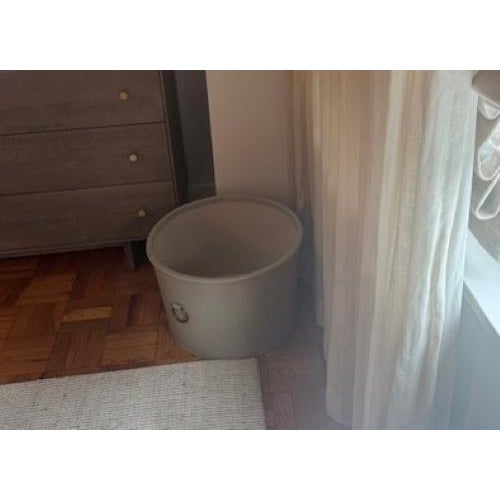 2020s Extra Large Leather Pigeon and Poodle Basket, Light Gray For Sale - Image 5 of 6