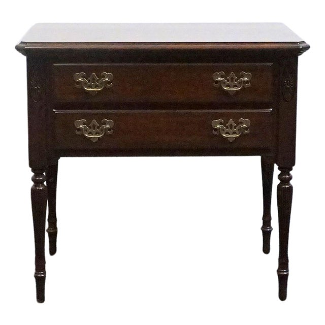 Ethan Allen Georgian Court Collection Solid Cherry Traditional Style 28" Nightstand 11-5206 For Sale