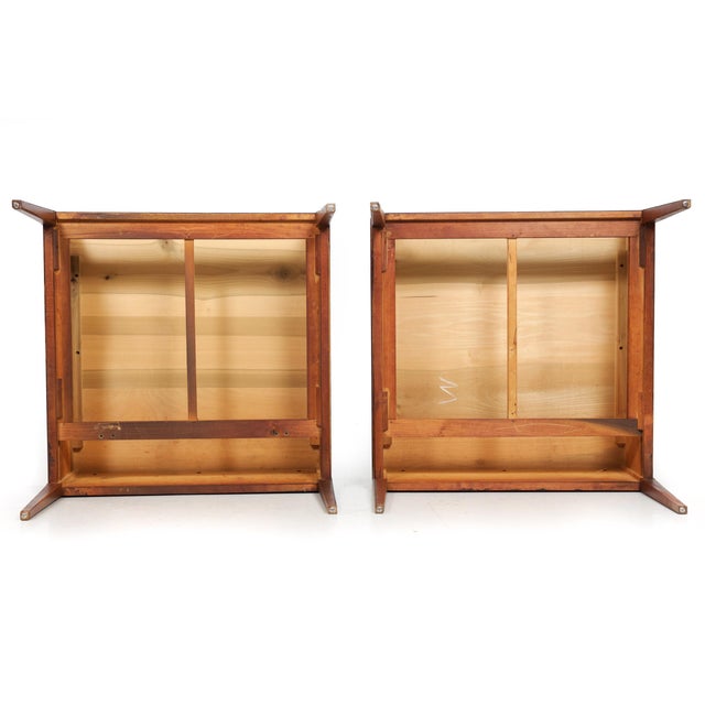Pair of Lane Tuxedo Walnut and Rosewood Inlaid Bowtie End Tables, Circa 1960s For Sale - Image 18 of 18
