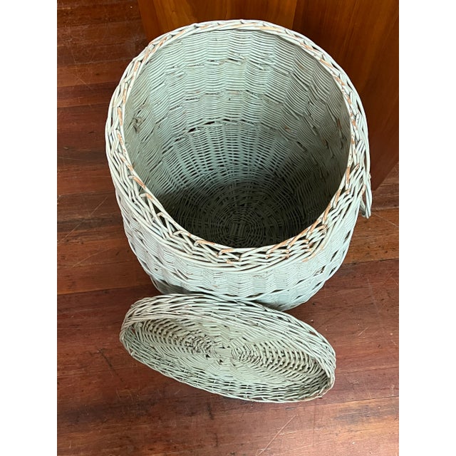 Wood 19th Century Large Wicker Basket With Lid Original Robin Egg Blue Paint For Sale - Image 7 of 11