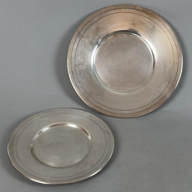 Vintage Round Trays and Chargers in Silver Plated Metal from Christofle, Set of 2 For Sale - Image 11 of 11