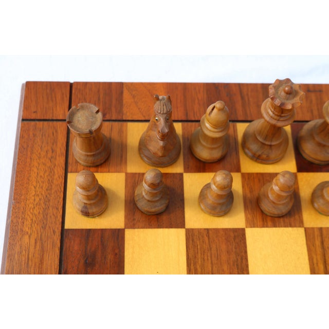Mid-Century Modern Mid Century Drueke No 61 Wood Chessboard With Mieux J' Attends Wood Chess Pieces For Sale - Image 3 of 17