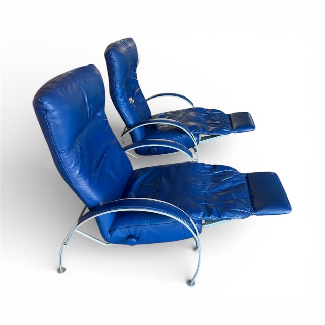 2000 - 2009 Pair of Vintage Lafer Billie Blue Leather Lounge Chairs, Brazil For Sale - Image 5 of 11