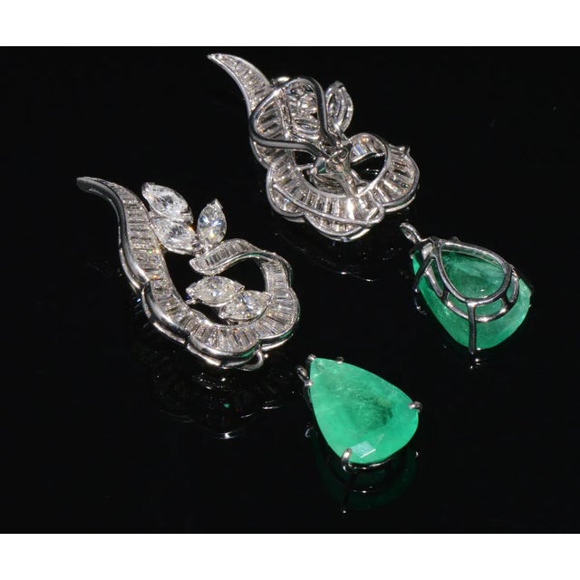 GIA Natural 23.23CTS VS F Diamond Colombian Emerald 18K Gold 900 Platinum 2-IN-1 Cluster Dangle Earrings, A Pair For Sale - Image 4 of 10