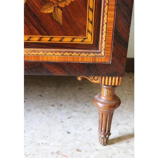 Northern Italian Inlaid Maggiolini Chest of Drawers For Sale - Image 6 of 11