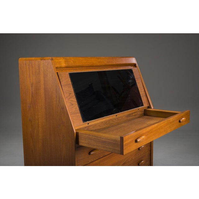 Dyrlund Mid-Century Modern Teak Secretary from Dyrlund, Denmark, 1960s For Sale - Image 4 of 18