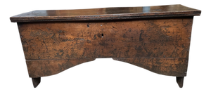 Gothic Plank Chest in Oak, 1550
