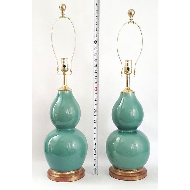 Late 20th Century Lamp Pair Restored Vintage Christopher Spitzmiller Style Coastal Blue Crackled Porcelain For Sale - Image 5 of 14