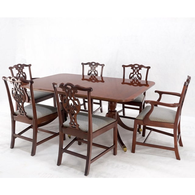 Mid 20th Century Baker Charleston Collection Mahogany Banded Dining Table 6 Chairs Set Stunning! For Sale - Image 5 of 18