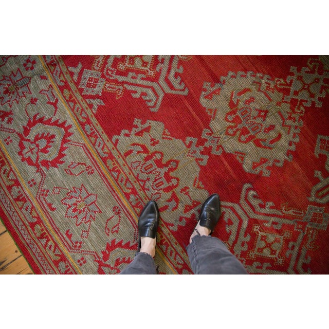 :: Repeating shadow medallions defined by design density with interior hook-and-latch multi-medallions, some of which are...