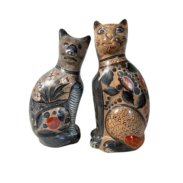 1960s Pair of Tonala Cat Figurines For Sale - Image 10 of 10