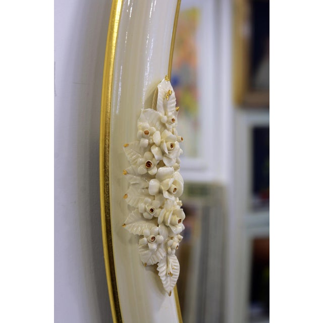 Italian Capodimonte Floral Mirror with White Porcelain Roses and Gilt Wood Frame from Giulio Tucci, 1970s For Sale - Image 6 of 10