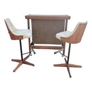 1960’s Mid Century Modern Bar For Sale