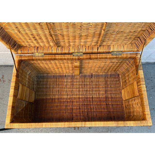 Vintage Asian Chinoiserie Wicker Trunk With Brass Hardware For Sale - Image 16 of 17