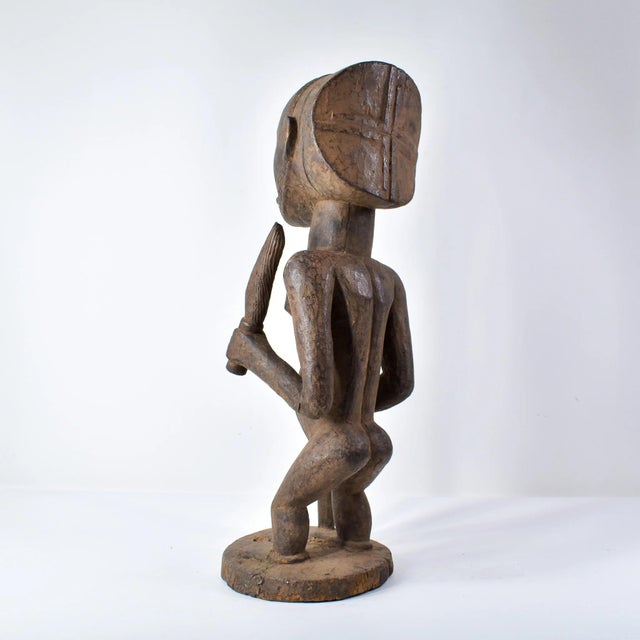 Wood Early 20th Century Hemba Chief Memorial Figure For Sale - Image 7 of 17
