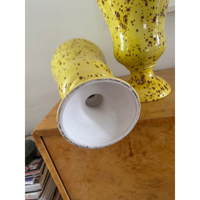 Mid-Century Modern Pair of Yellow Mid-Century Urns For Sale - Image 3 of 6