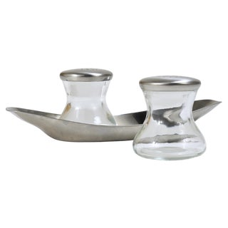 Mid-Century Salt Pepper Shakers with Tray attributed to Wilhelm Wagenfeld for WMF, 1950s, Set of 3 For Sale