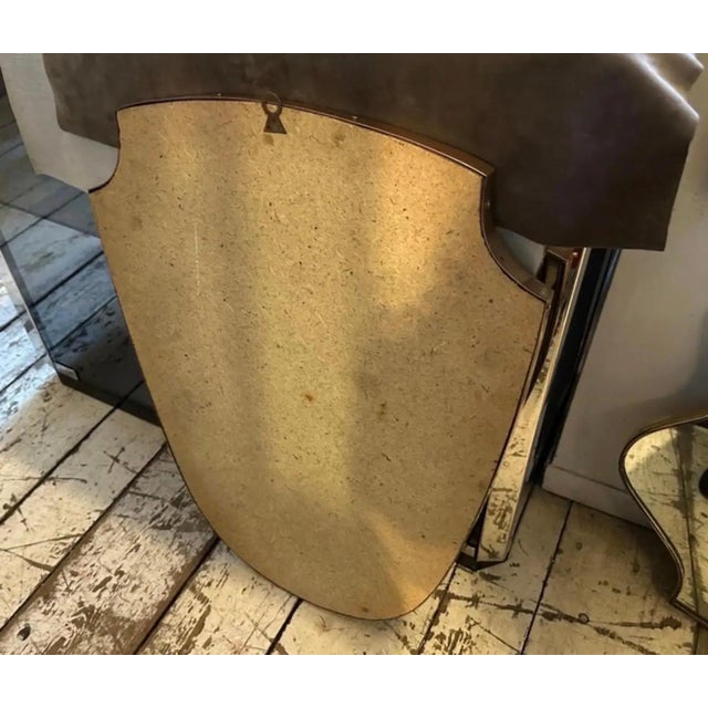 Gio Ponti 1960s Gio Ponti Style Mid-Century Modern Brass Italian Shield Wall Mirror For Sale - Image 4 of 17