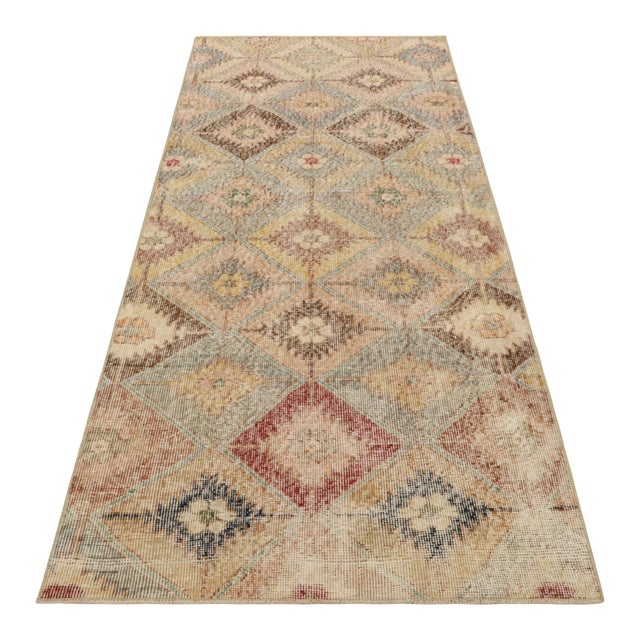 1960s Vintage Zeki Müren Runner Rug With Multicolor Floral Medallions | Rug & Kilim For Sale - Image 5 of 7