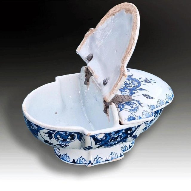 Antique Late 18th Century French Rouen Faience Spice Box with Pewter Mounts For Sale - Image 4 of 8