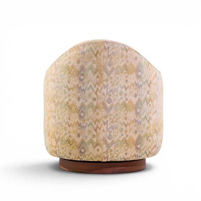 Milo Baughman for Thayer Coggin Mid Century Walnut Base Swivel Lounge Chair For Sale In Chicago - Image 6 of 10