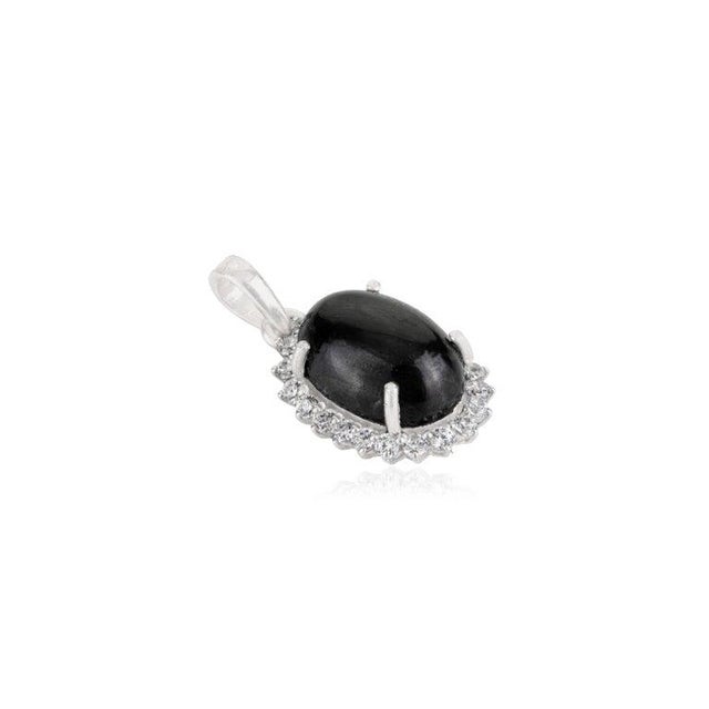 Art Deco 9.1 Carat Black Star Gemstone & Halo Diamond Statement Pendant in Silver- Mothers Day Gifts For Sale - Image 3 of 12