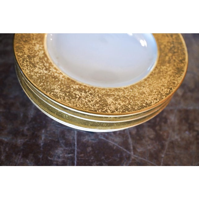 1920s Antique Hutschenreuther Selb LHS Bavaria Gold Crest Salad Plates - Set of 4 For Sale - Image 5 of 15